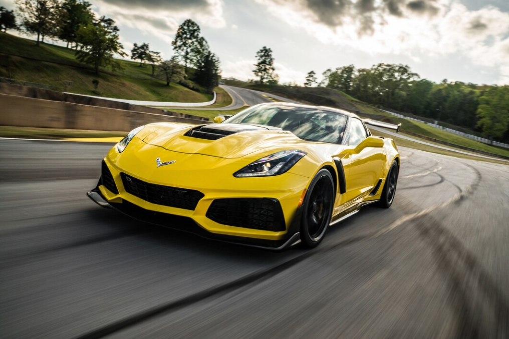 OnStar Thought We Crashed a Corvette ZR1. We Were only Lapping It.