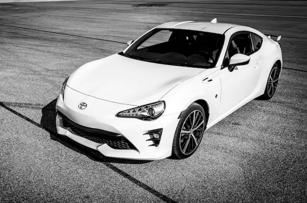 Tested: See Why the 2020 Toyota 86 GT is a Blast to Drive on the Limit